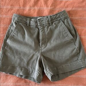 Everlane Green Bermuda Shorts Cotton Twill Casual